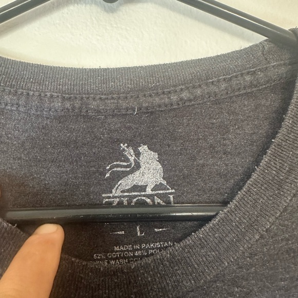 Large Charcoal Gray Johnny Cash Short Sleeve Tee - Picture 7 of 7